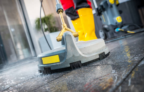 Best Garage Pressure Washing  in Hudson Bend, TX